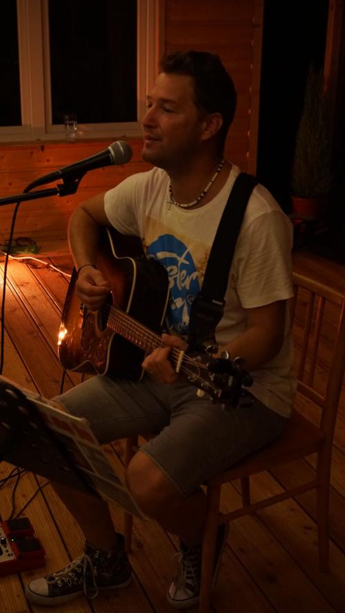 Rodinny_Bar_Small_03